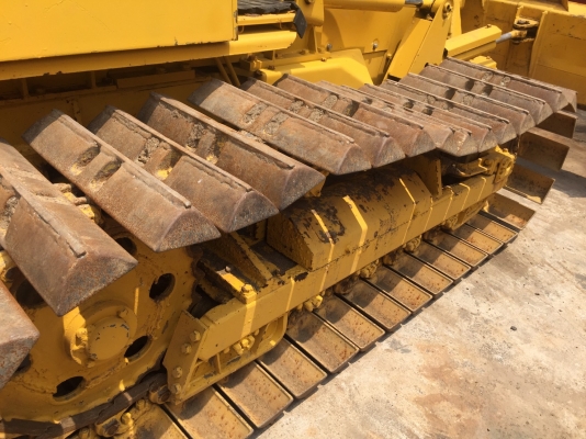ขายจ้ารถดัน KOMATSU D20P-7  เก่านอกแท้  สภาพสวย เดิมๆๆ  ชั่วโมงน้อย  พร้อมใช้  โทร 089-7462641  สุวรรณี