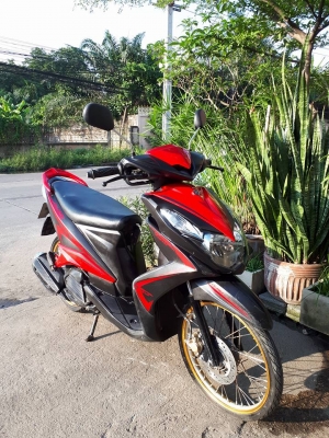 หัวฉีดรุ่นใหม่ Mio 125i GT ปี 2556 สีดำแดง ขับหล่อสปอร์ต