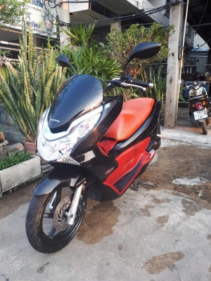 PCX 150 I สีดำแดง รถสวยวิ๊ง ราคาถูก ได้ไปสุดคุ้ม