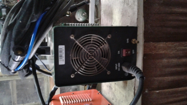 เครื่งเชื่อมอาร์กอนและเครื่องตัดพลาสม่า