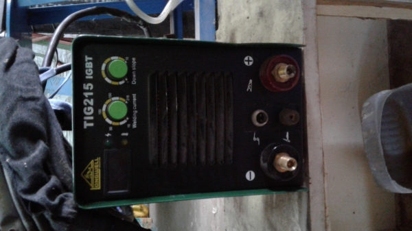 เครื่งเชื่อมอาร์กอนและเครื่องตัดพลาสม่า