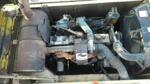 ขาย 795,000 KOMATSU pc 200-6 JAPAN S/N 97437 สูง เครื่อง KOMATSU ช่วงล่างเต็ม ไฟฟ้าครบ   ทุกรบบพร้อมใช้งาน โซ่เต็ม บู๊ชสลักทุกจุดแน่นทุกจุด เอกสารเล่มทะเบียน รถอยู่ บุรีรัมย์ 090-772-3710 090-772-3708