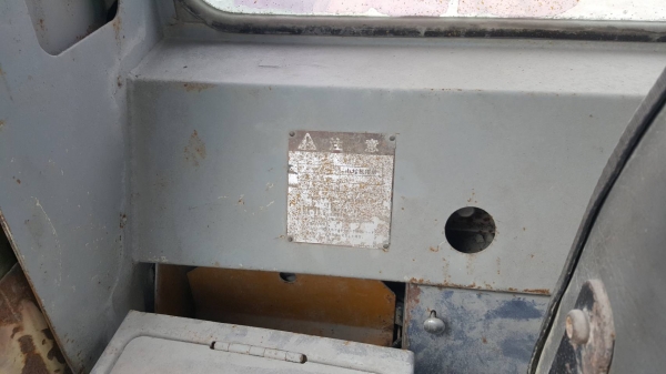 ขาย รถตัก KOMATSU WA400-1 สภาพดีพร้อมใช้งาน เครื่องดี เกียร์ดี ระบบไฮดรอริคใช้งานได้ดี ยางเต็ม เอกสารใบซื้อขาย