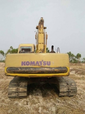 ขายด่วนแบคโฮ KOMATSU PC 200-6 ขายด่วนแบคโฮ KOMATSU PC 200-6
