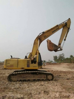 ขายด่วนแบคโฮ KOMATSU PC 200-6 ขายด่วนแบคโฮ KOMATSU PC 200-6
