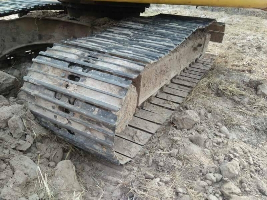 ขายด่วนแบคโฮ KOMATSU PC 200-6 ขายด่วนแบคโฮ KOMATSU PC 200-6