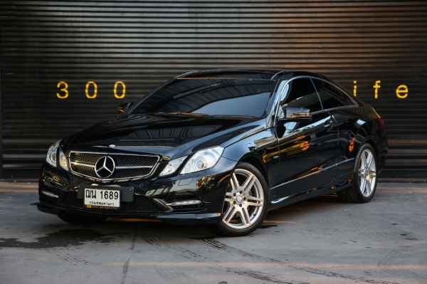 ขาย BENZ E200 CGI COUPE ปี 2012 สีดำ รถมือเดียวป้ายแดง