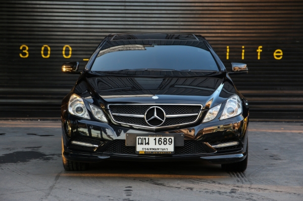 ขาย BENZ E200 CGI COUPE ปี 2012 สีดำ รถมือเดียวป้ายแดง