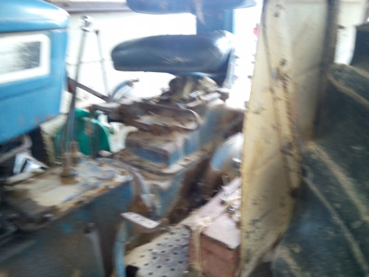 ขายรถไถ่ฟอร์ 6600  พร้อมใช้งาน  เล่มพร้อมโอน.. ..