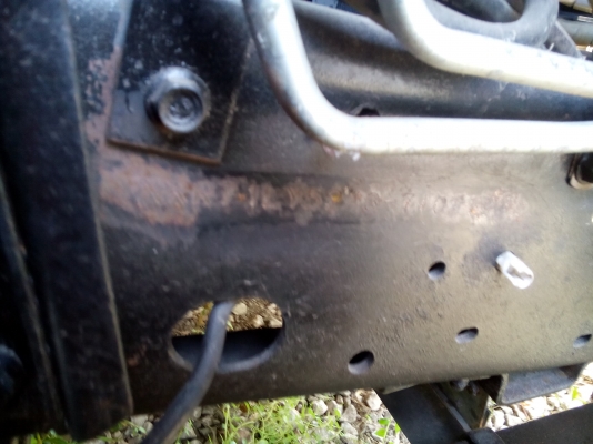 ขาย6ล้ออีซูสุNKR 130 แรงม้า    พร้อมใช้งาน  เล่มพร้อมโอน/ แจ้งม79ไว้