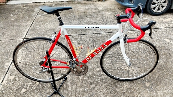 จักรยานเสือหมอบ DE ROSA