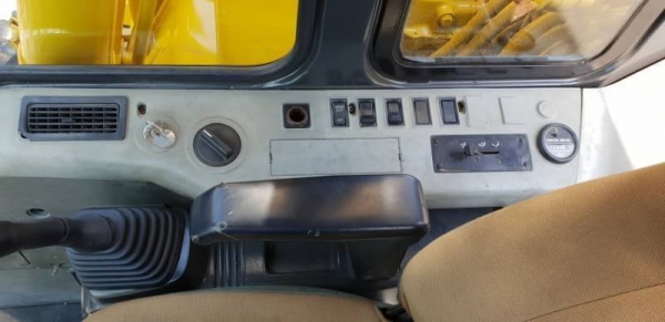 ขายด่วนรถแบคโฮKOMATSUPC120-6โคมัสซูรุ่นยอดนิยมสวยๆPC120-6เครื่องโคมัสซู4D95เครื่องดีปั่มแรงไฟฟ้าครบรถนอกเพิ่งนำเข้ามาใหม่ยังไม่เคยใช้งานในเมืองไทยเลย ขายด่วนรถแบคโฮKOMATSUPC120-6โคมัสซูรุ่นยอดนิยมสวยๆPC120-6เครื่องโคมัสซู4D95เครื่องดีปั่มแรงไฟฟ้าครบรถนอกเพิ่งนำเข้ามาใหม่ยังไม่เคยใช้งานในเมืองไทยเลย