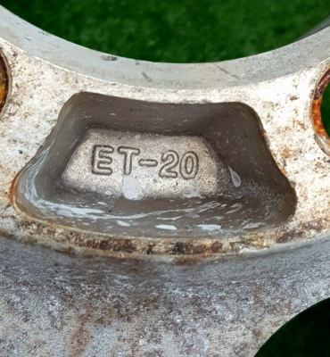 ขายล้อ MICKEY THOMPSON CLASSIC 2 ขอบ 16x8 ลบ 20 มือสองสวยๆ