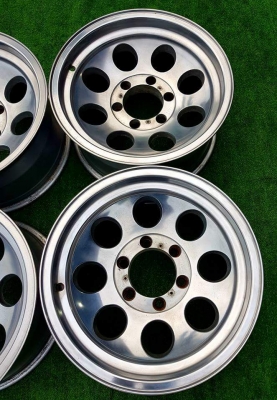 ขายล้อ MICKEY THOMPSON CLASSIC 2 ขอบ 16x8 ลบ 20 มือสองสวยๆ