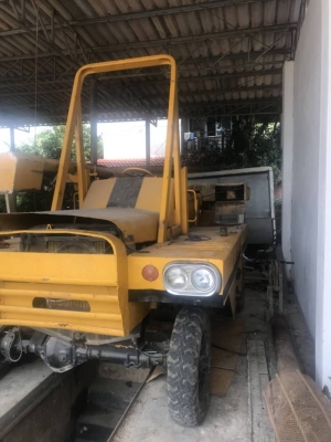 รถทุบพื้น