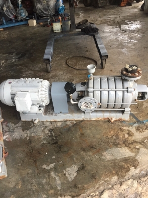 ขายปั๊มน้ำมัลติสเตจเก่าญี่ปุ่น ยี่ห้อKAWAMOTO ขนาด 3X3 นิ้ว  5ใบพัด พร้อมมอเตอร์ 15 แรง ไฟ 380 V สภาพสวยมากๆ