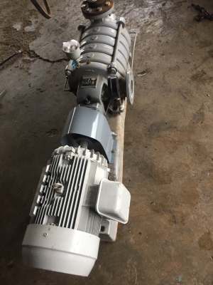 ขายปั๊มน้ำมัลติสเตจเก่าญี่ปุ่น ยี่ห้อKAWAMOTO ขนาด 3X3 นิ้ว  5ใบพัด พร้อมมอเตอร์ 15 แรง ไฟ 380 V สภาพสวยมากๆ