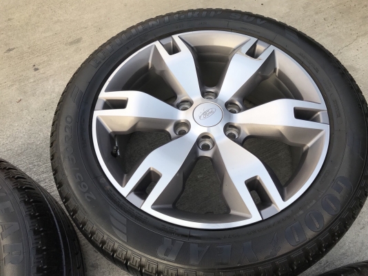 ล้อแม็ก Ford Everest ขอบ20 พร้อมยาง 265-50-20 GoodYear ปี 16