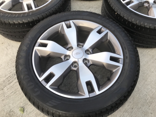 ล้อแม็ก Ford Everest ขอบ20 พร้อมยาง 265-50-20 GoodYear ปี 16