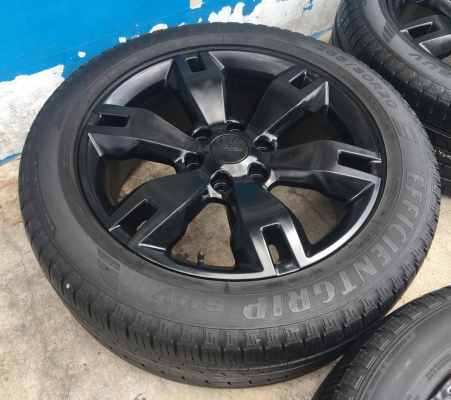 ล้อแม็ก Ford Everest ขอบ 20 สีดำ พร้อมยาง 265-50-20 ปลายปี 15
