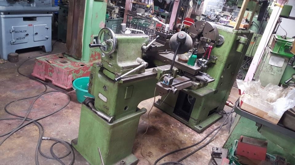 ขายครับขาย เครื่องกลึง 6 ฟุต 3 เพลา ญี่ปุ่น มาพร้อมชุดกลึงเรียว มีสามจับ และสี่จับพร้อม เงียบทุกเกียร์ สภาพใช้งานอยู่ 78000 บาท 0814583376 เอก ปทุม ขายครับขาย เครื่องกลึง 6 ฟุต 3 เพลา ญี่ปุ่น มาพร้อมชุดกลึงเรียว มีสามจับ และสี่จับพร้อม เงียบทุกเกียร์ สภาพใช้งานอยู่ 78000 บาท 0814583376 เอก ปทุม