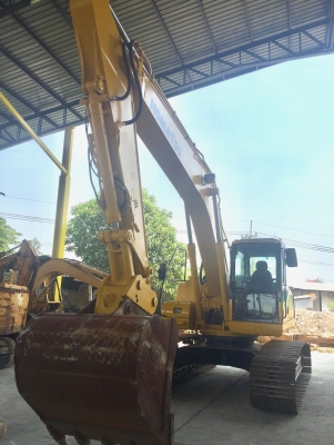 Komatsu PC210LC รถเก่าญี่ปุ่น สภาพสวยมาก ไม่เคยใช้งานในไทย สนใจติดต่อ0813553478(คุณโย) Komatsu PC210LC รถเก่าญี่ปุ่น สภาพสวยมาก ไม่เคยใช้งานในไทย สนใจติดต่อ0813553478(คุณโย)