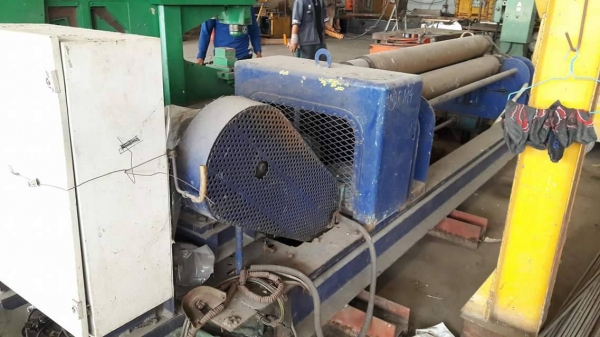 ขายเครื่องม้วน1.8เมตรม้วนได้8มิลพร้อมใช้ครับ