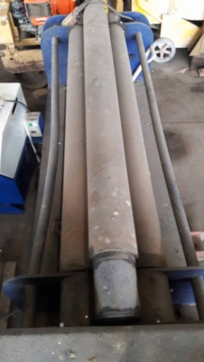 ขายเครื่องม้วน1.8เมตรม้วนได้8มิลพร้อมใช้ครับ