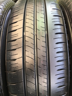 ล้อแม็กป้ายแดง Nissan 4รู100 ขอบ 15 พร้อมยางป้ายแดง Dunlop 185-65-15