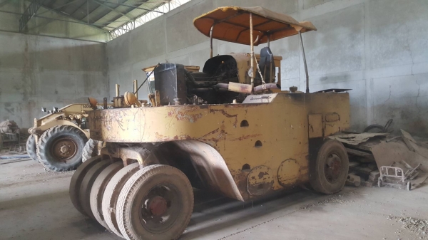 ขาย รถบดล้อยาง 11 ล้อ WATANABE รถใช้งานได้ปกติ มีเล่มทะเบียนครบ