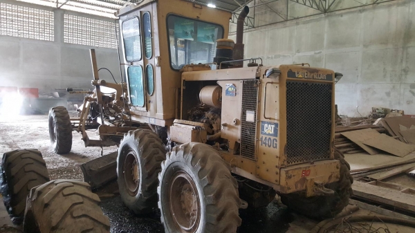 ขาย รถเกรด CAT 140G 72V สภาพเก่าเก็บไม่ค่อยได้ใช้งาน เครื่องดี เกียร์ดี เอกสารเล่มทะเบียนครบ