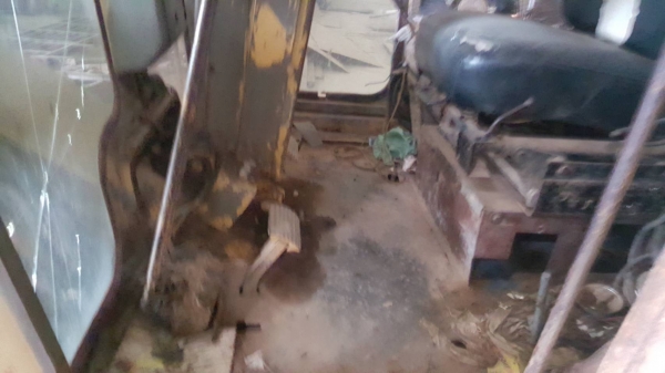 ขาย รถเกรด CAT 140G 72V สภาพเก่าเก็บไม่ค่อยได้ใช้งาน เครื่องดี เกียร์ดี เอกสารเล่มทะเบียนครบ