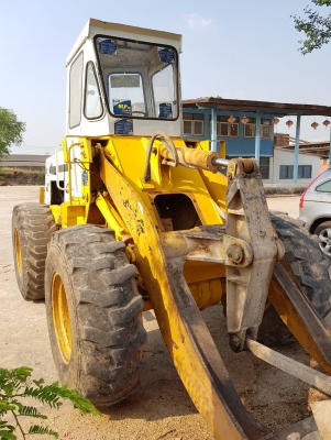 ขายรถตักล้อยาง komut510สภาพพร้อมใช้งาน ต่อแขนและเสริมบุ้งกี๋แล้ว