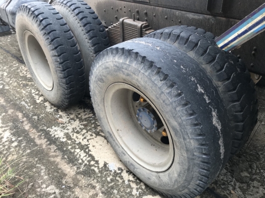 ดั๊ม10ล้อ ยี่ห้ออีโน่ รุ่นFM176 กระบะดั๊มสามมิตรสวย