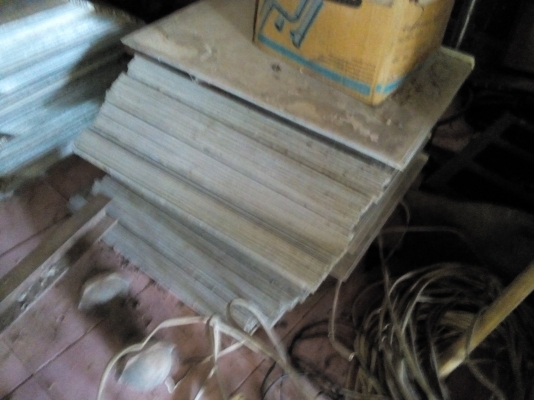 ขายอุปกรณ์ทำยางทัุ้งหมด 20กง ชั่ง2คัน จักรีดยางอุปกรณ์ครบชุด  เจ้าของหยุดกิจการ