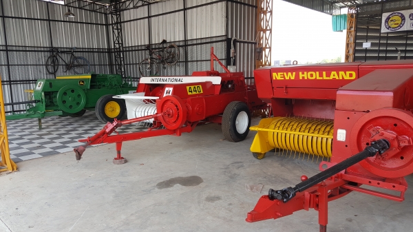 ขายเครื่องอัดฟางมือสอง นำเข้าจากต่างประเทศ ขายเครื่องอัดฟางมือสอง นำเข้าจากต่างประเทศ