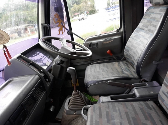 ขาย 6ล้อ isuzu NKR 110แรง ใส่เครื่อง115 ไม่มีเล่ม