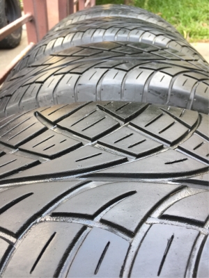 ยาง Nitto 420S 265 65 17 ปลายปี15 ดอกเต็ม ไม่มีปะ ใช้ยาว ราคาไม่แพง