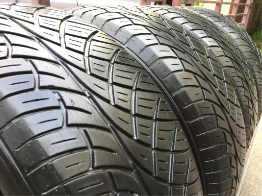 ยาง Nitto 420S 265 65 17 ปลายปี15 ดอกเต็ม ไม่มีปะ ใช้ยาว ราคาไม่แพง ยาง Nitto 420S 265 65 17 ปลายปี15 ดอกเต็ม ไม่มีปะ ใช้ยาว ราคาไม่แพง