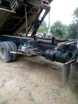 สิบล้อดั๊ม จ้าวอินทรี สองเพลา