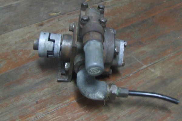 ขายหัวปั้มดูดนํ้ามัน ขนาด4หุน ขายหัวปั้มดูดนํ้ามัน ขนาด4หุน