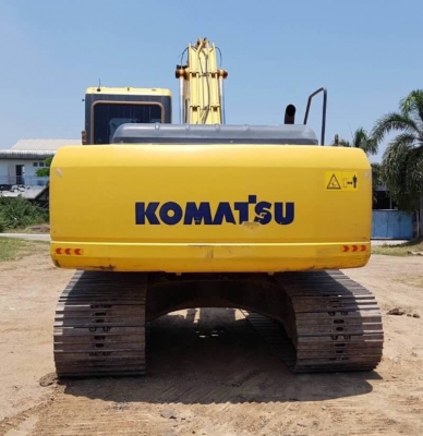 ขายด่วน!! Komatsu PC200-7 สภาพสวยค่ะ
