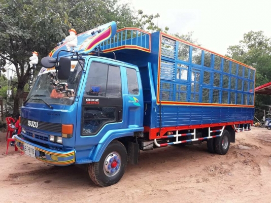 ขาย6ล้อยาว6เมตร ร็อคกี้ FRR185 ยาง8.25R16ทิ๊ฟฟี่ เพาเวอร์ แอร์เย็น