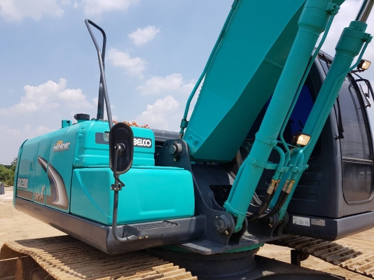 ขายด่วน!! KOBELCO  SK200-8   SUPER X สภาพสวยค่ะ