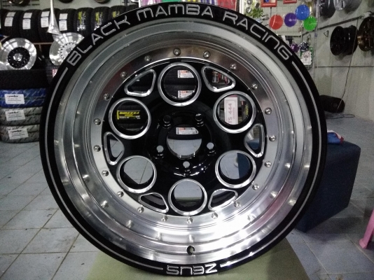 แม็กใหม่ขอบ 18 ค่ายเลนโซ่ ราคา 16500 บาท