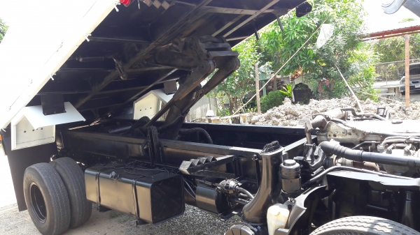 ขายNPR150HP ปี51 เครื่องดีคัชชีสวย แอร์เย็น 3มิตร สวยๆพร้อมใช้ ทะเบียนเต็ม เล่มพร้อม ต่อรองได้