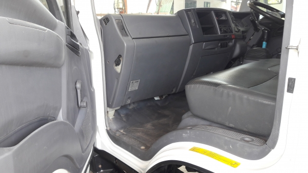 ขายNPR150HP ปี51 เครื่องดีคัชชีสวย แอร์เย็น 3มิตร สวยๆพร้อมใช้ ทะเบียนเต็ม เล่มพร้อม ต่อรองได้