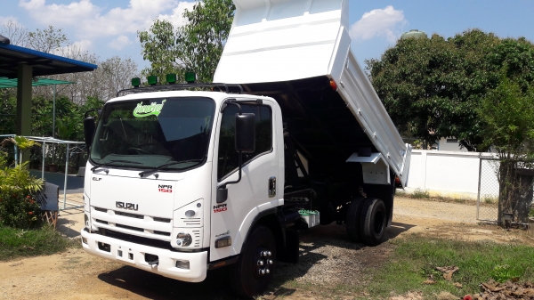 ขายNPR150HP ปี51 เครื่องดีคัชชีสวย แอร์เย็น 3มิตร สวยๆพร้อมใช้ ทะเบียนเต็ม เล่มพร้อม ต่อรองได้