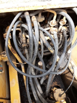 ขายครับโคมัสสุ pc100-3 ขายครับโคมัสสุ pc100-3