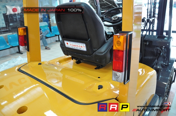 ขายรถโฟล์คลิฟท์มือสอง TCM รุ่น FD25Z5-32F68577 นำเข้าจากประเทศญี่ปุ่น 100\% ไม่เคยใช้งานในไทย ขายรถโฟล์คลิฟท์มือสอง TCM รุ่น FD25Z5-32F68577 นำเข้าจากประเทศญี่ปุ่น 100\% ไม่เคยใช้งานในไทย